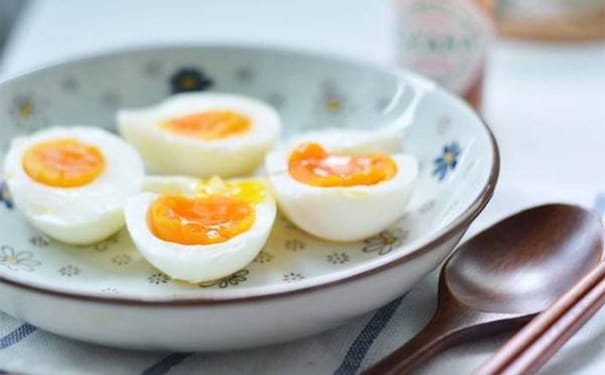 煮鸡蛋有哪些误区？煮鸡蛋怎么煮更营养？(1)