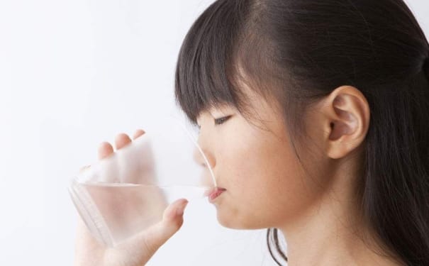 生活中哪些水不应该喝？喝水的误区主要有哪些？(1)