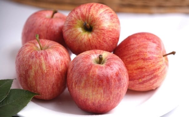 糖尿病病人可以吃苹果吗？糖尿病患者吃苹果的好处是什么？(1)