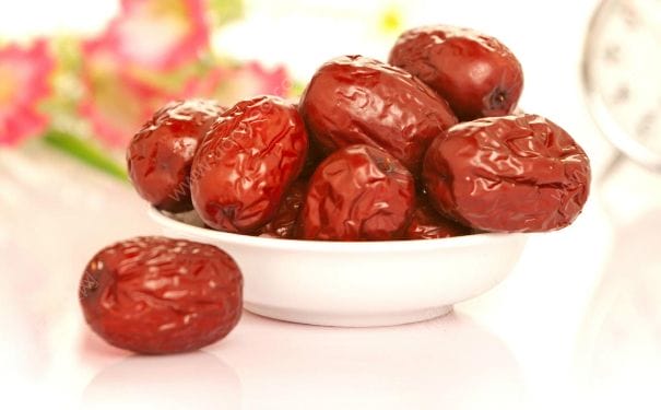 红枣和黑豆能一起吃吗？红枣和黑豆一起吃好吗？(4)