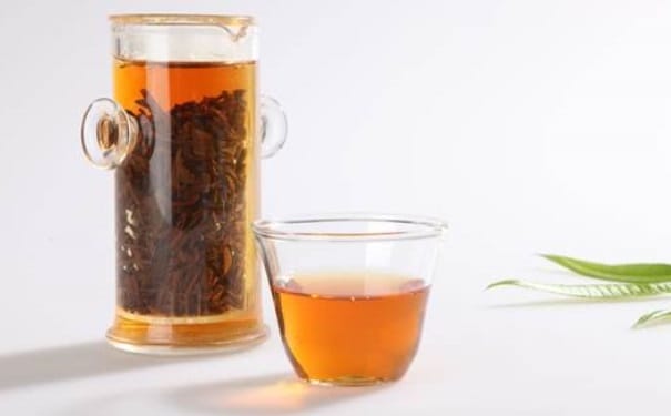红茶健康功效有哪些？喝红茶对人体有什么好？(1)