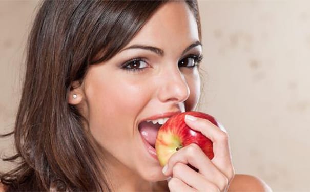 苹果饭前吃还是饭后吃好？苹果饭前吃好还是饭后吃好？(1)