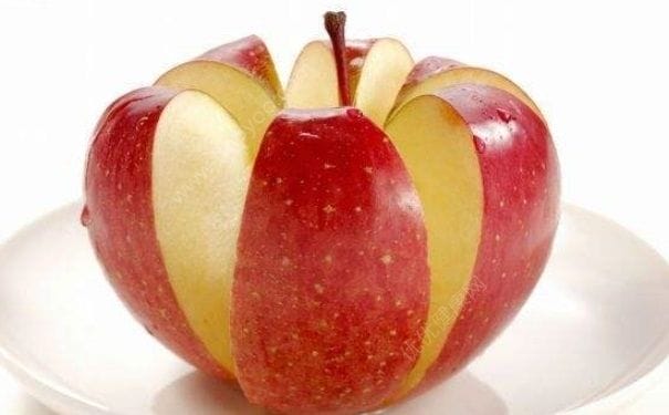 苹果切开后怎么保存？苹果切开后如何防止变色？(1)