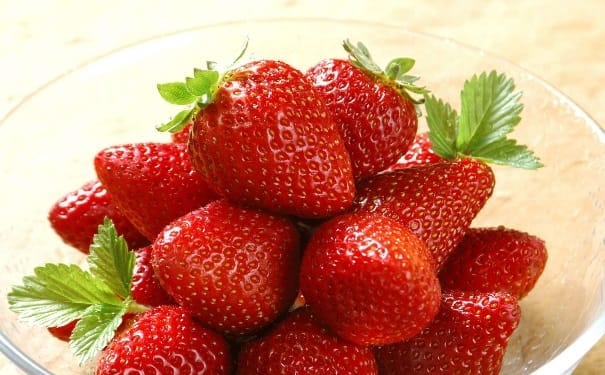 草莓的功效价值有哪些？草莓的营养作用是什么？(1)