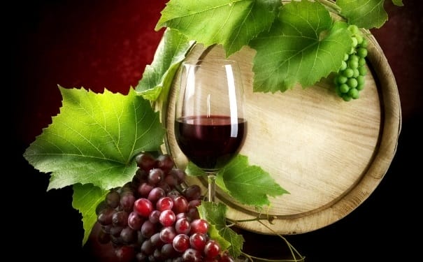 葡萄酒里面的热量高吗？女人喝葡萄酒会不会发胖？(1)