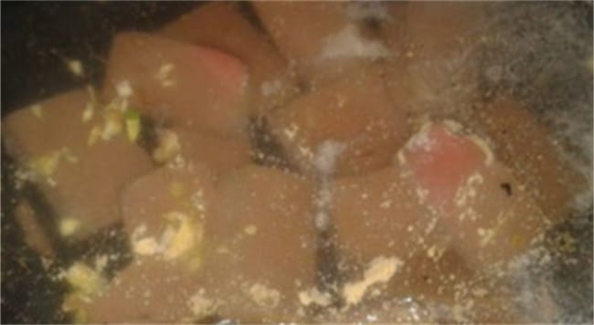 菠菜猪血汤怎么做 猪血菠菜汤的做法