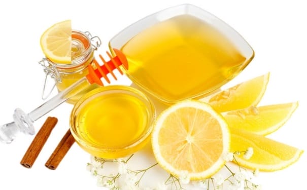 蜂蜜的功效作用是什么？喝蜂蜜有什么禁忌要注意？(1)