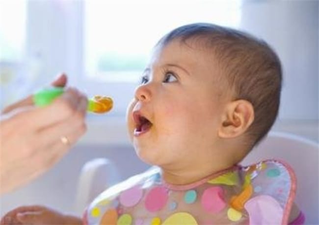 11个月宝宝吃芒果的注意事项是什么
