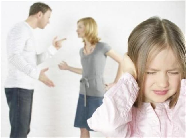夫妻吵架会影响孩子的心理健康吗