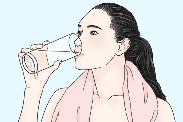塑料杯子喝冷水有害吗 用塑料杯子喝冷水会有害处吗