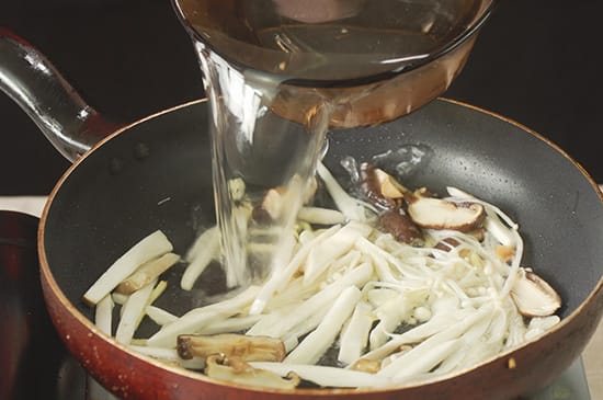 菌菇汤的做法 菌菇汤的功效与作用