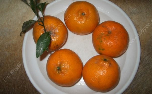 橘子放久了能吃吗？橘子放时间长了还能吃吗？(1)