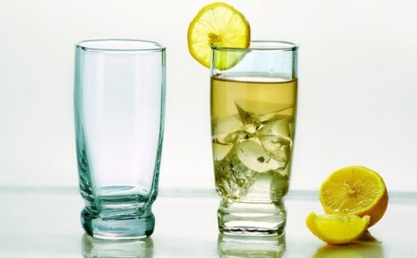 白开水放多久不能喝？凉开水放多久就不能喝了？(1)