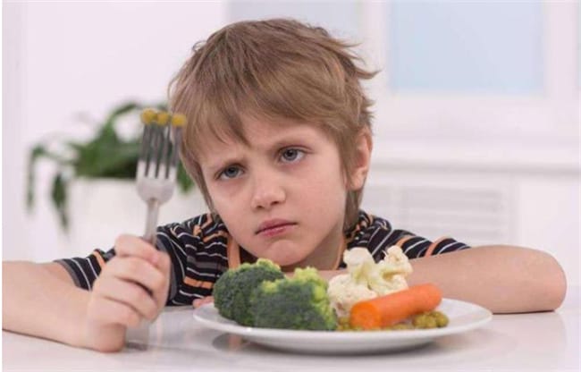 孩子总是不想吃饭是什么原因 孩子经常不想吃饭是什么原因