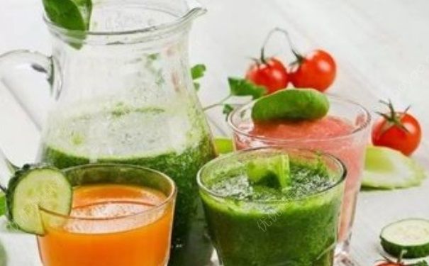 秋季养生可以多喝哪些果蔬汁？哪些果蔬是不能一起榨汁的？(1)