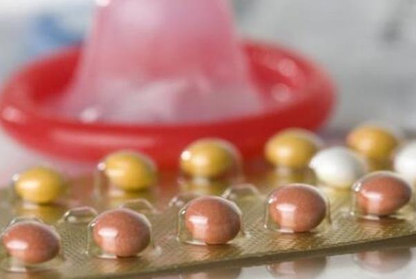多囊卵巢综合症为什么要吃避孕药 降低卵巢雄激素水平
