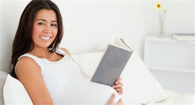 孕妇有这几种感受  说明胎儿脑发育好 家长对照下