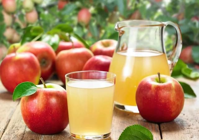 苹果可以整个榨汁,苹果可以用榨汁机榨汁图4
