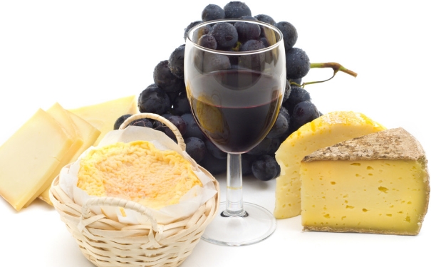 喝葡萄酒对身体有哪些好处？喝葡萄酒可以预防癌症吗？(1)