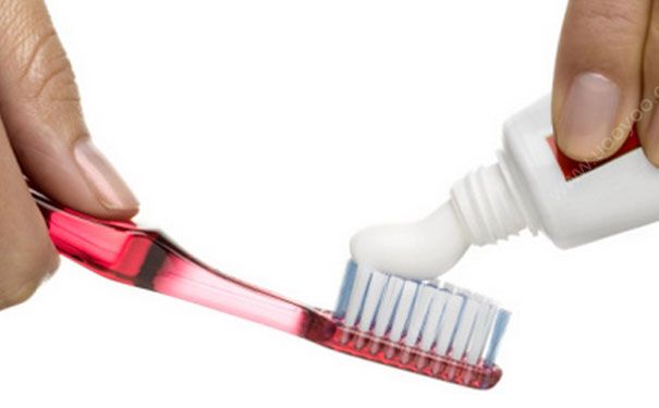 牙膏的用途有哪些？牙膏的妙用(4)