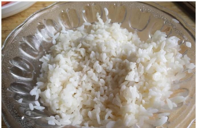 怎样把剩米饭做成汤饭,汤饭的做法图2
