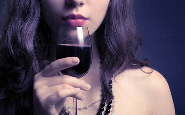 睡前喝葡萄酒可以防癌吗？睡前喝葡萄酒有什么好处？(1)