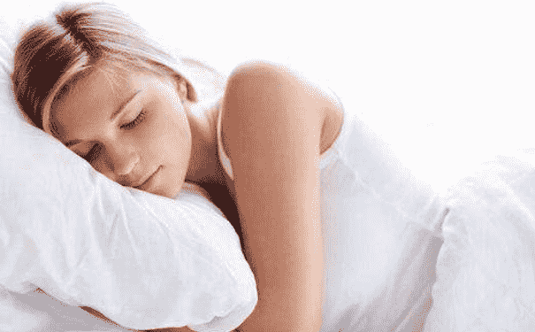 仰卧睡姿会伤害子宫吗？哪些睡姿对身体健康不好？(1)