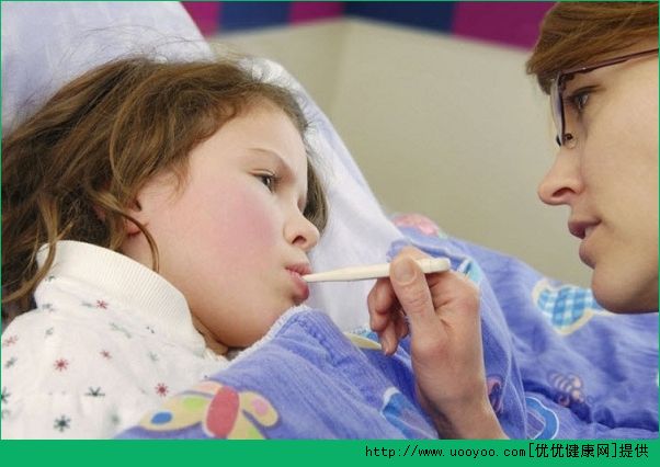 孩子发烧千万不要捂热发汗 孩子发烧的正确处理办法(1)