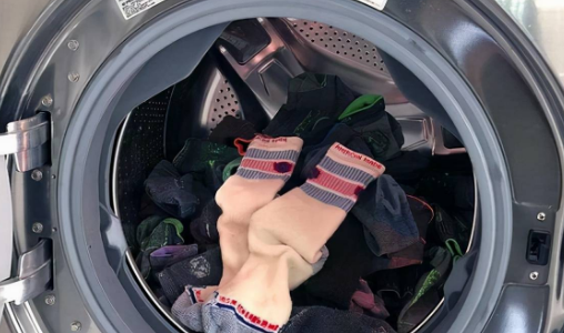 洗过袜子的洗衣机可以洗内裤,洗衣机袜子和内裤可以一起洗图5