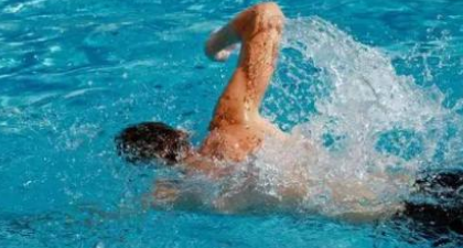 游泳前一定做好运动,游泳前一定做好运动图8