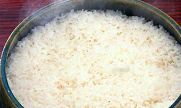 米饭二次怎么加热,米饭二次加热需要加水图6