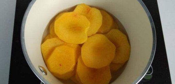 黄桃干的做法自然晾晒,黄桃可以晒干吃图6