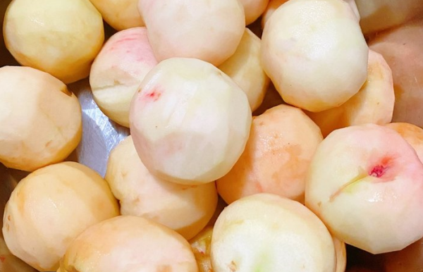 黄桃干的做法自然晾晒,黄桃可以晒干吃图9