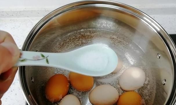 鸡蛋需要煮多长时间才能煮熟,鸡蛋要煮多久才能煮熟图3