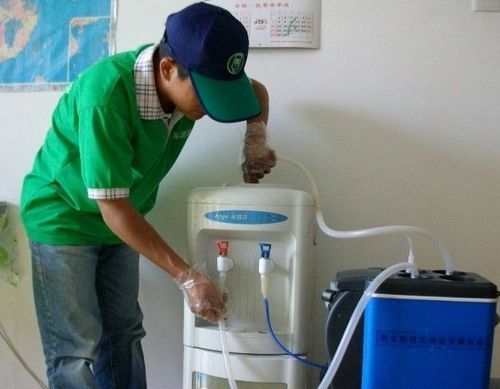 饮水机怎么清洗内胆,如何简单有效的清洗饮水机内胆水垢图2