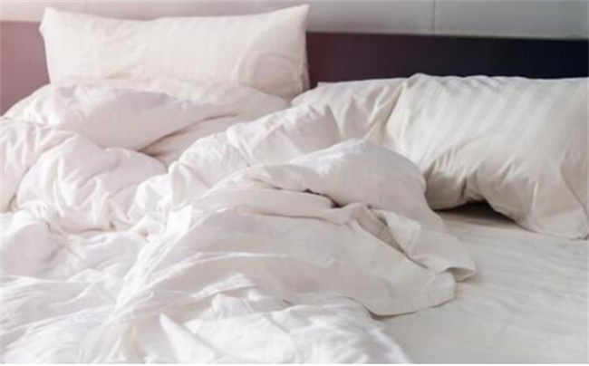床单一个月不换有多脏，床单日常清洁技巧